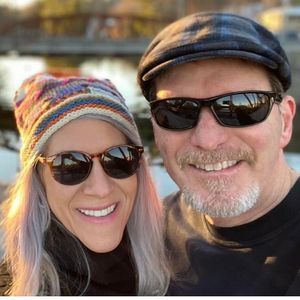 Meet your Posher, Debbie